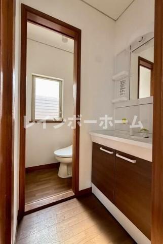 トイレ　ゆったりとした空間のトイレです