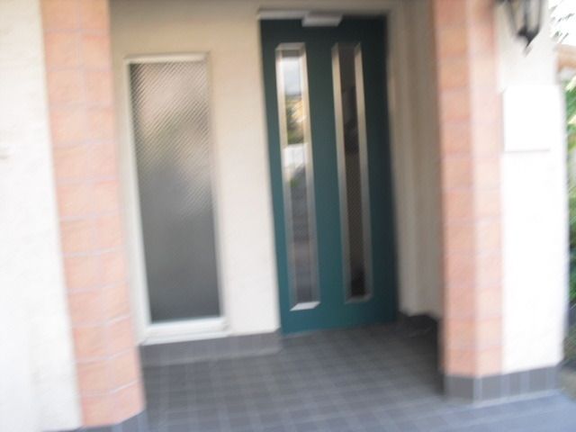エントランス　★オートロック完備★