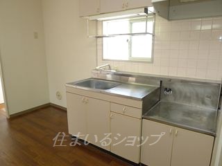 メーゾン植木のキッチン写真
