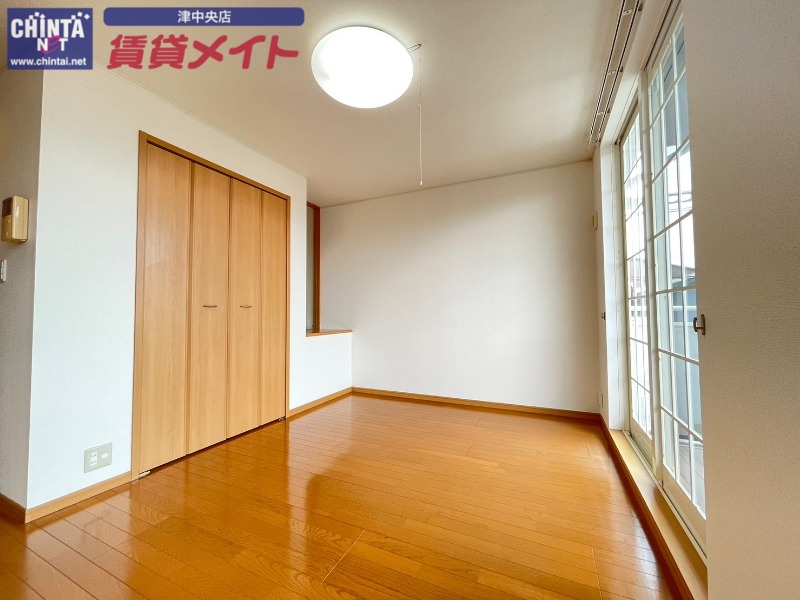 居室・リビング　同型タイプ画像