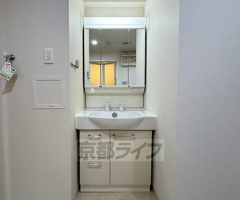 プレコート上鳥羽の内装写真