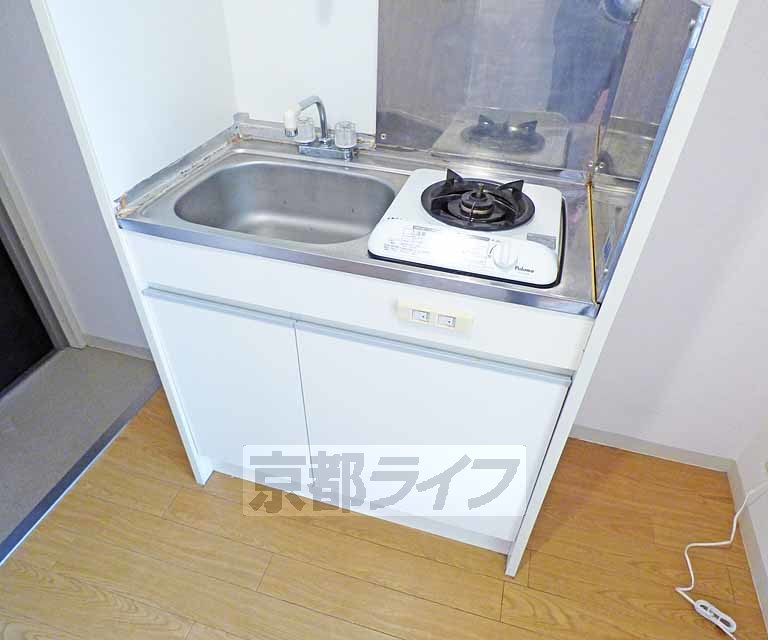 キッチン　キッチンです。