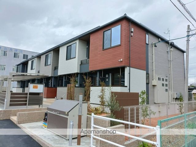 ＪＲ東海道本線 浜松駅 バス乗車時間：17分 最寄りバス停で下車 徒歩6分 築2年