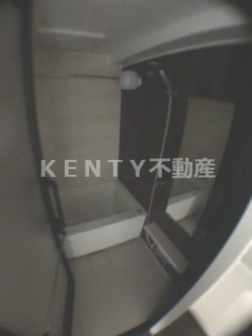 バス・シャワールーム　ゆったり過ごせるお風呂です