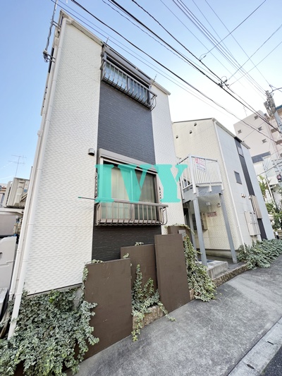 モンステラ大曽根の外観写真