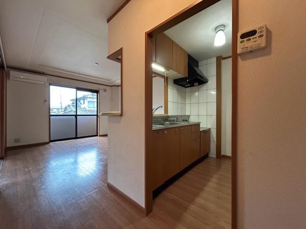 REGINA westの居間写真
