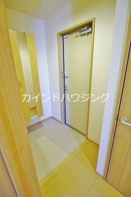 ブルーフローラの玄関写真