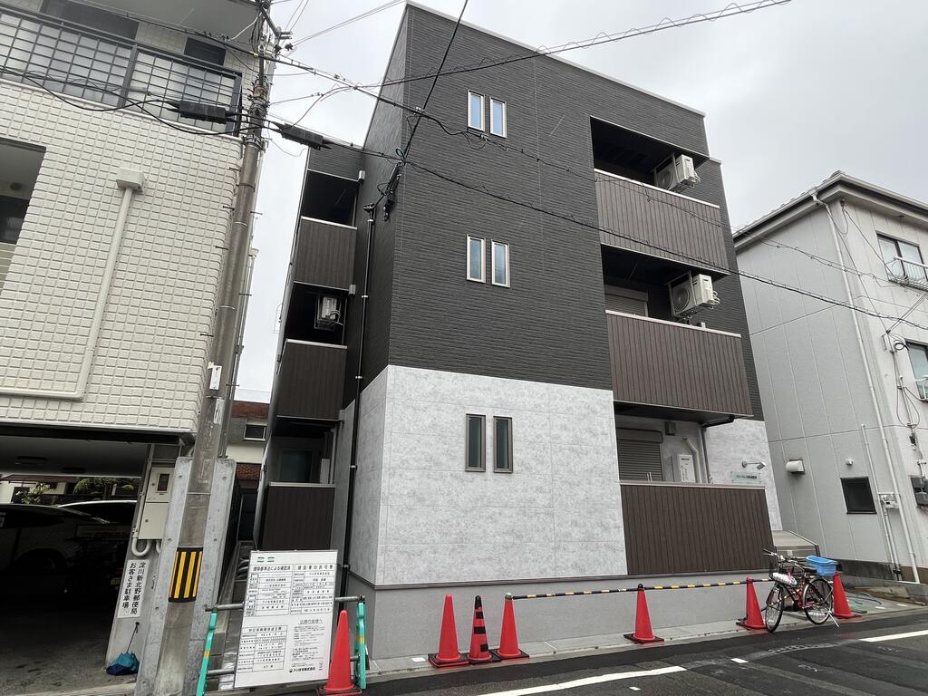 エントランス　※建設中
