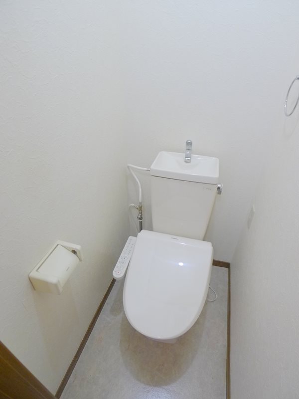 シャルム中村のトイレ写真