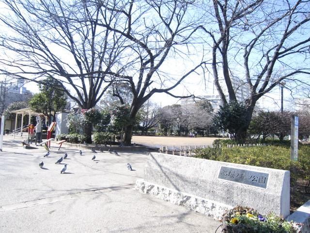 公園　スポーツ公園（公園）まで500m