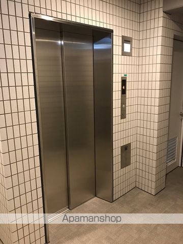 メインステージ新宿中井の外観写真