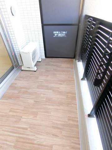 ＪＲ中央本線 金山駅 徒歩7分 11階建 築6年の内装写真