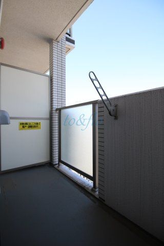 東急田園都市線 二子新地駅 徒歩7分 5階建 築18年の内装写真