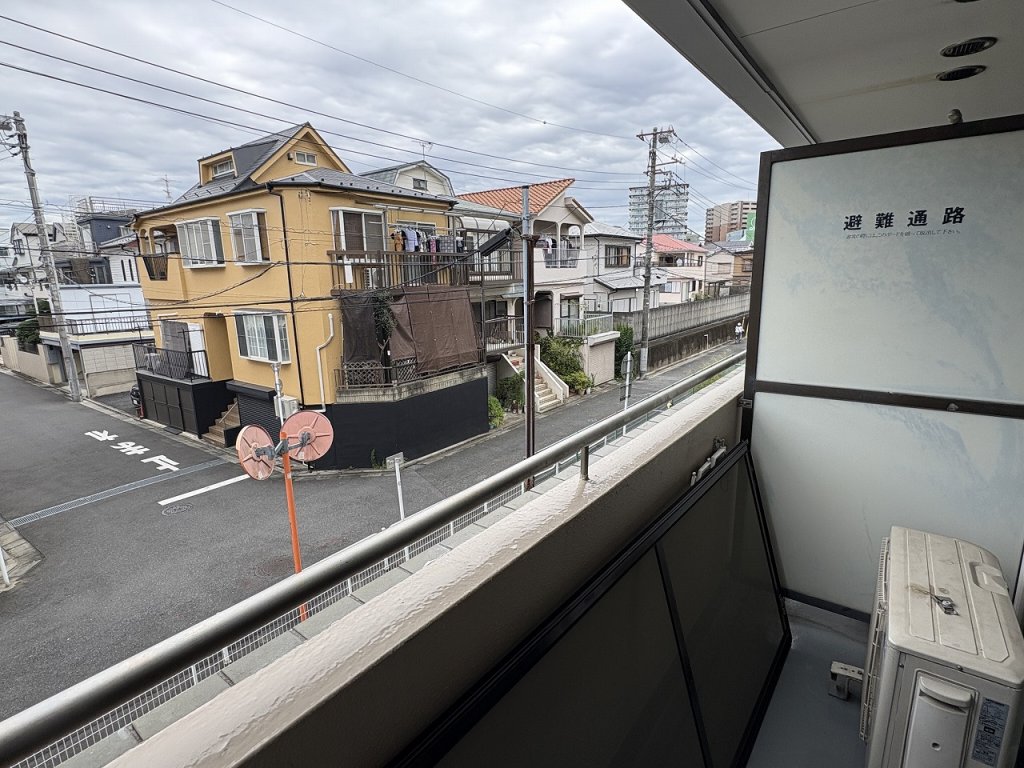 バルコニー　バルコニー
