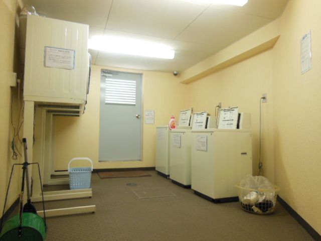 その他共有部分　☆コインランドリー☆