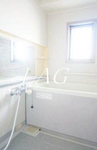 バス・シャワールーム　お風呂です。
