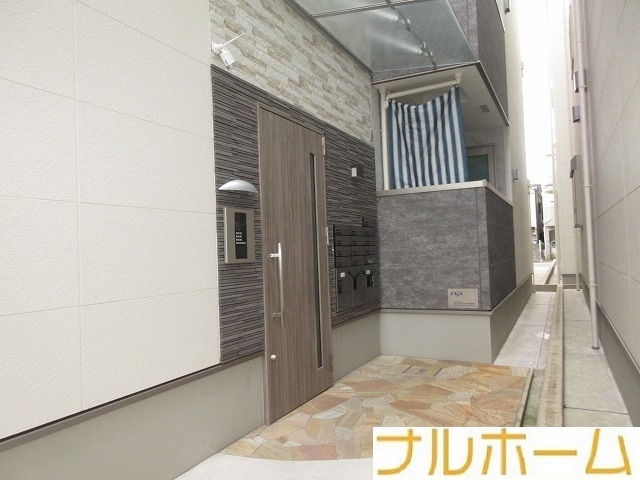 近鉄南大阪線 今川駅 徒歩8分 3階建 築5年の外観写真