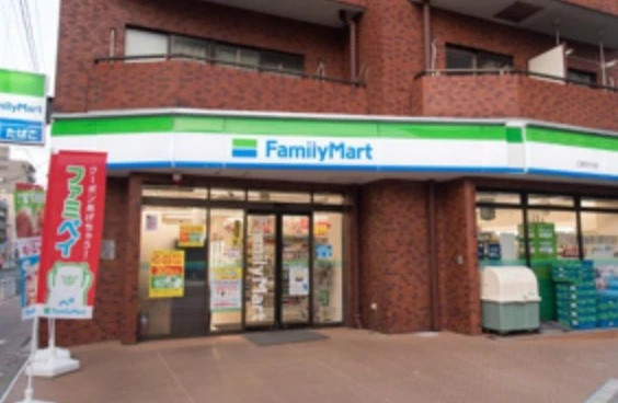 コンビニ　ファミリーマート 江東冬木店（コンビニ）まで243m