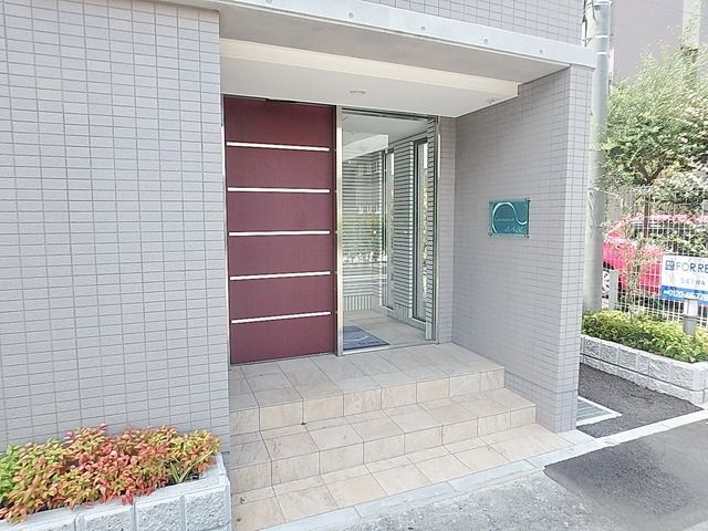 エントランス　★オートロック完備★