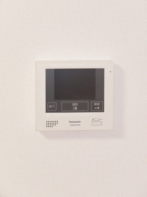 セキュリティ　防犯面に配慮したＴＶモニターホン付きです！