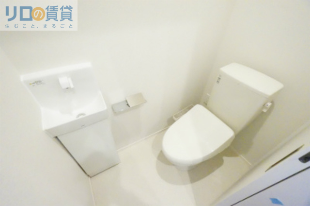 スマートコート淡路駅前のトイレ写真