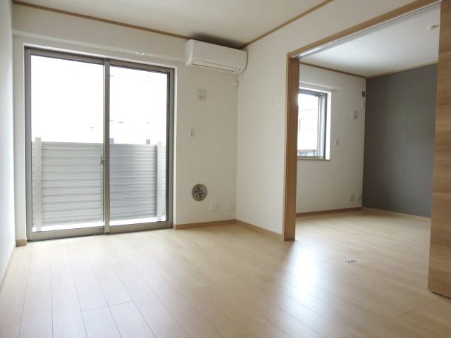 居室・リビング　★お部屋探しは株式会社タウンハウジング東京まで★