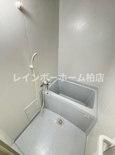バス・シャワールーム　日々の疲れを癒すお風呂付です