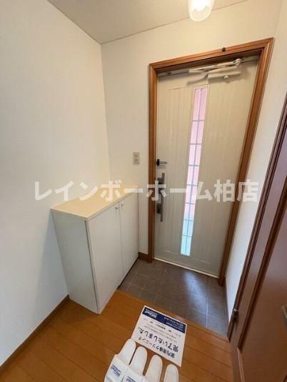 玄関　落ち着いた玄関です