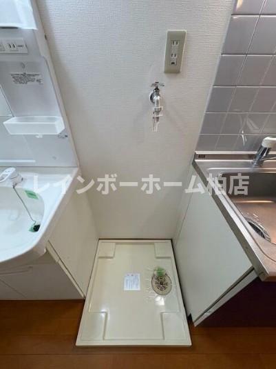 その他設備　室内洗濯機置き場です