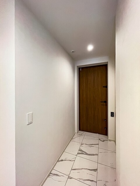 玄関　※写真は同タイプ住戸です。