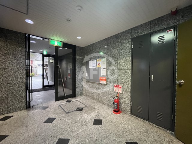 ロビー　レクシア上新庄　ロビー
