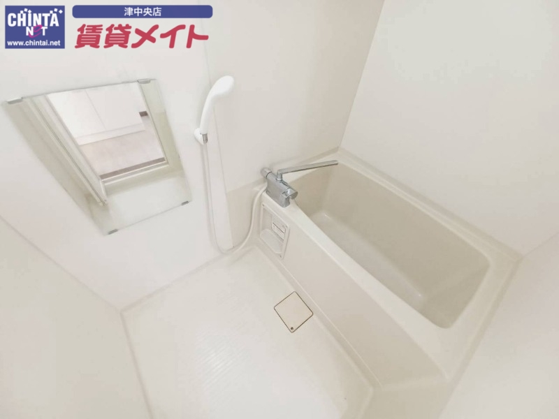 バス・シャワールーム　別部屋画像参考