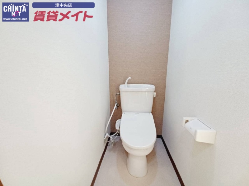 トイレ　別部屋画像参考