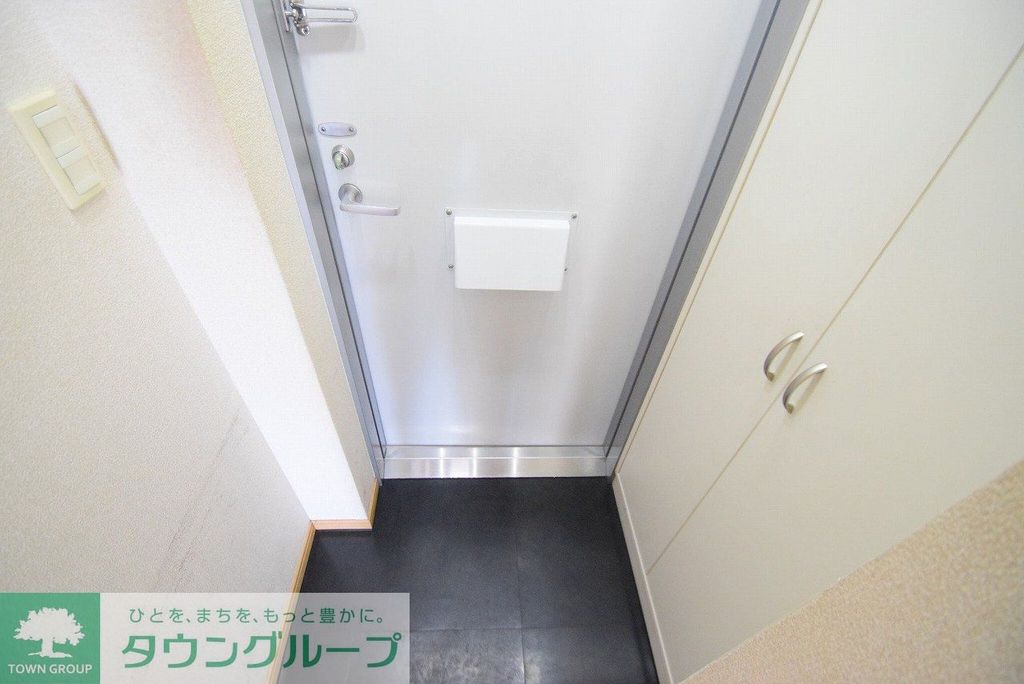 玄関　現況を優先