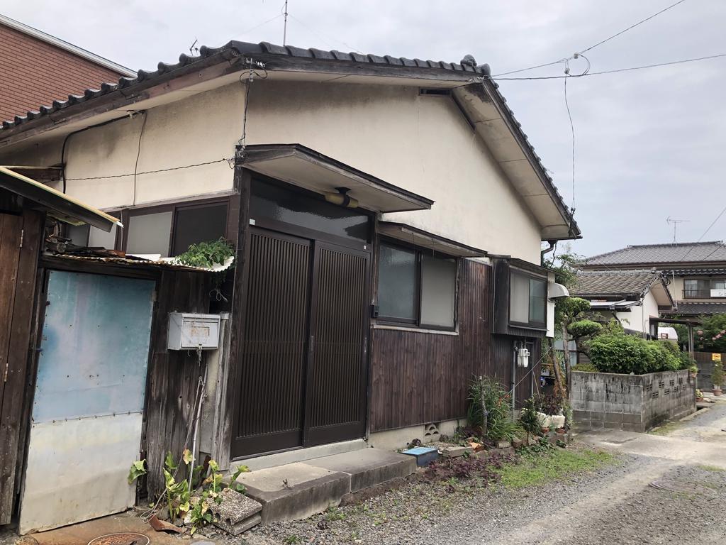 中山貸家の建物外観