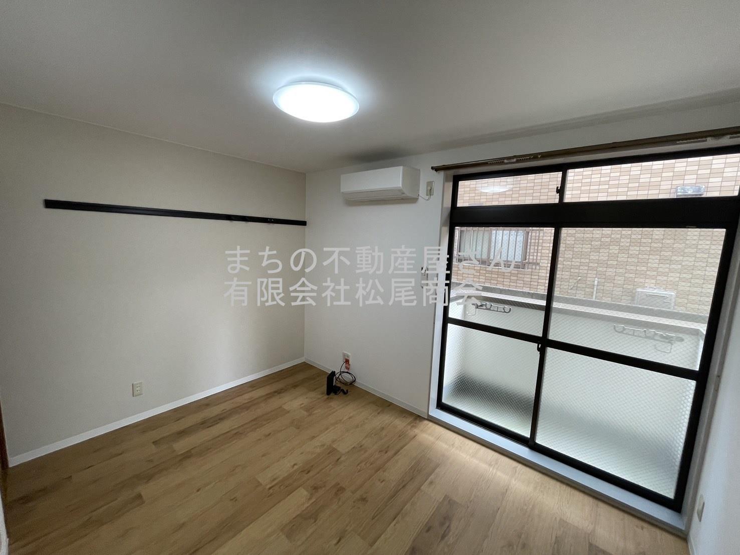 ＪＲ山陽本線 姫路駅 徒歩34分 2階建 築27年の居間写真