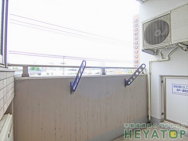 バルコニー　（同仕様写真）