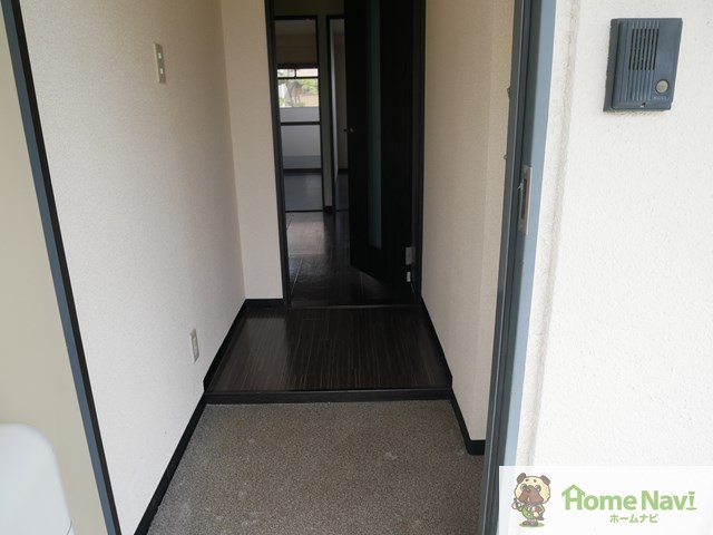 玄関　小型犬1匹のみ飼育可。ネコ不可。