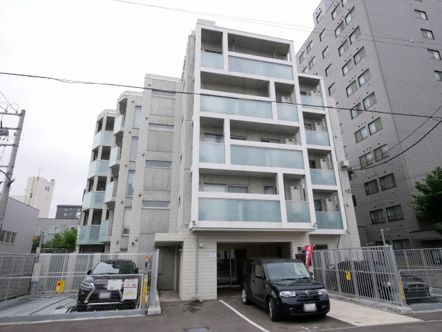 北海道札幌市中央区南八条西１１（マンション）の賃貸物件の外観