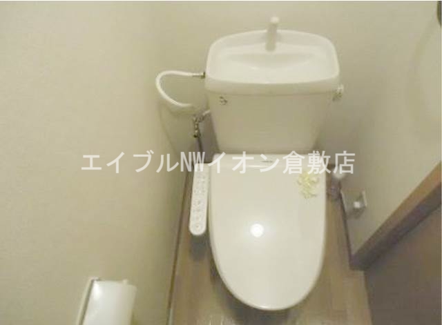 【倉敷市白楽町のアパートのトイレ】