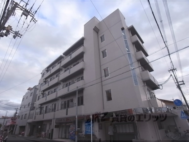 京都市下京区升屋町のマンションの建物外観