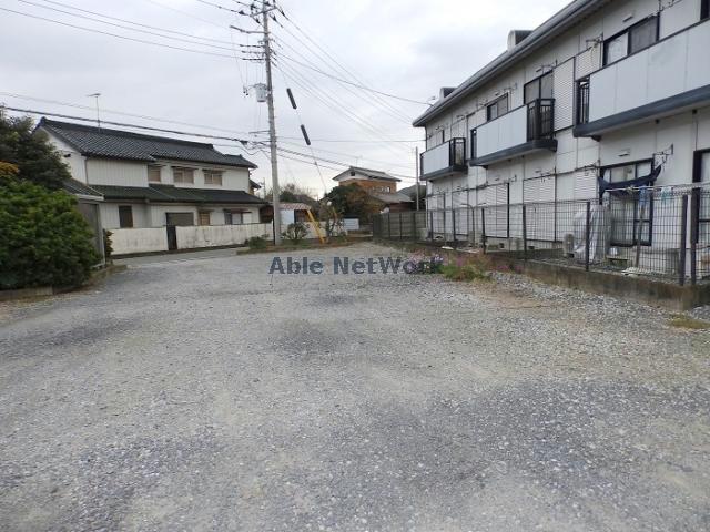 【古河市中田のアパートの駐車場】