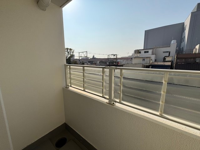 【豊中市岡町のマンションのバルコニー】