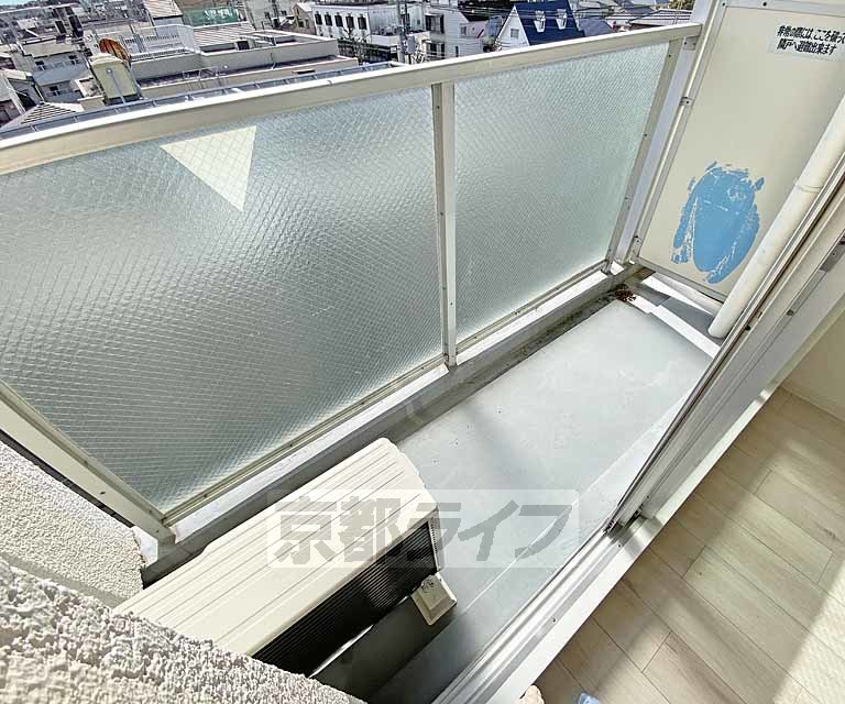 【コスモＬ下鴨の建物外観】