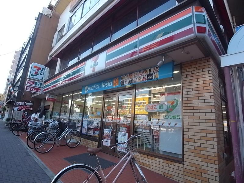 【名古屋市中村区千原町のアパートのコンビニ】