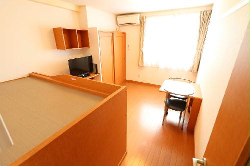 居室・リビング　家具家電付により急な転勤や新生活を今すぐスタートできます！