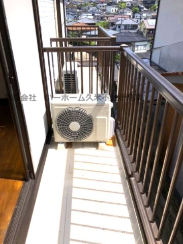 バルコニー　外からの目が気にならないバルコニーで洗濯物が干せます