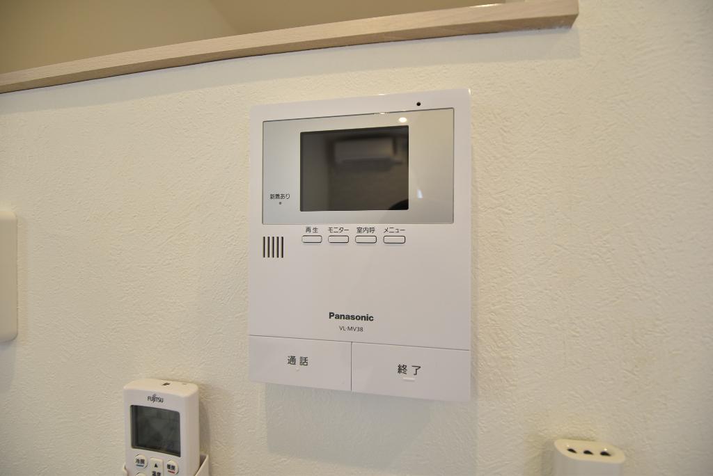 セキュリティ　カメラ付インターホン