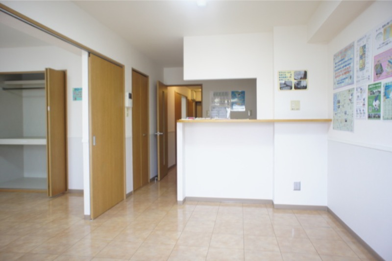 居室・リビング　図面と現状に相違がある場合には現状を優先