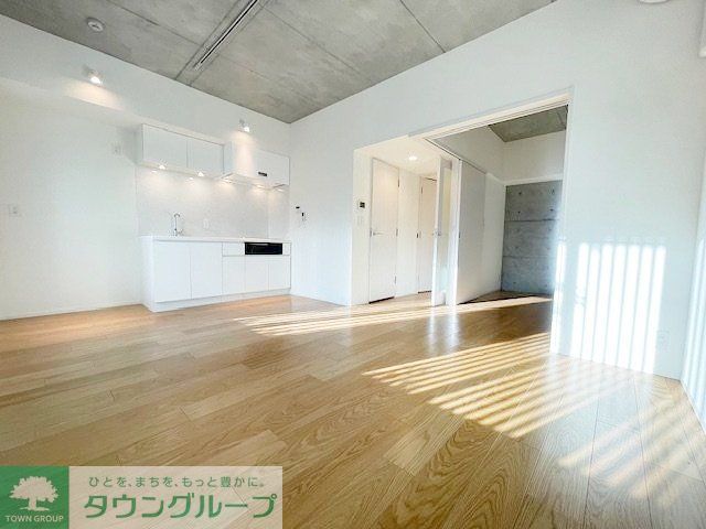 居室・リビング　※別部屋参考写真